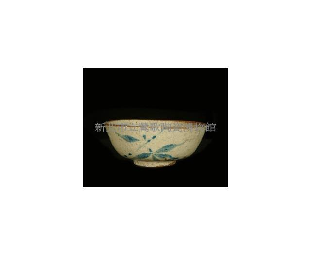 Earthen Bowl from Da-nan(White-and-blue Bowl with Bamboo Pattern) Collection Image