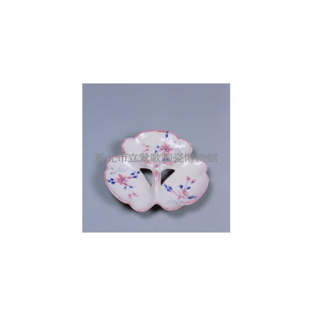 紅邊草花三拼盤藏品圖，第1張