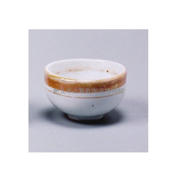 Small Teacup with Gold Rim Collection Image