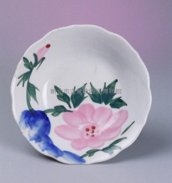 Bowl painted with peony Collection Image