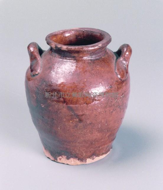 Two-ear Small Red Pottery Jar Collection Image