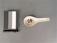 赤釉湯匙藏品圖，第1張