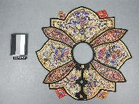 雲肩(霞帔)藏品圖，第1張