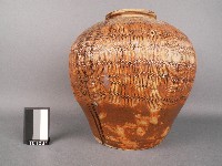 褐釉荔紋陶甕藏品圖，第1張