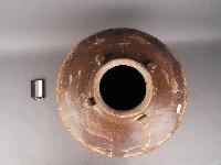 赤釉四耳甕藏品圖，第2張