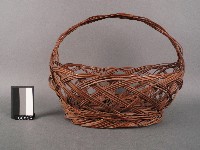 芒枝編提籃藏品圖，第1張