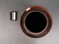 赤釉壺藏品圖，第2張