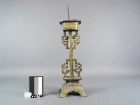 銅燭台藏品圖，第1張