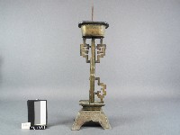 銅燭台藏品圖，第1張