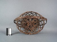 芒枝編提籃藏品圖，第2張