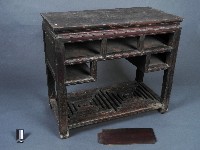 櫥櫃藏品圖，第1張