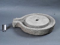 石磨盤藏品圖，第1張