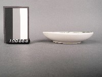 綠釉印花花籃紋盤藏品圖，第2張