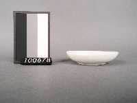 紅綠釉蔬果紋碟藏品圖，第2張