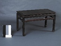 四腳桌藏品圖，第1張