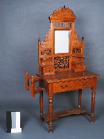 化妝台藏品圖，第1張