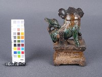 獅座燭台藏品圖，第2張