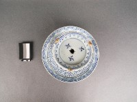 青花油燈藏品圖，第2張