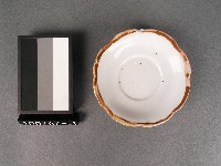 白釉杯盤藏品圖，第1張