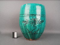 綠釉花卉紋凳藏品圖，第1張