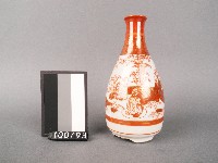赤釉人物紋酒瓶藏品圖，第1張