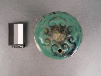 綠釉油燈藏品圖，第2張