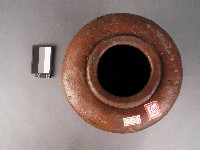 赤釉平頸壺藏品圖，第2張