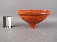 赤釉漏斗藏品圖，第1張