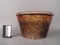 赤釉粥缸藏品圖，第1張