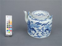 青花獅紋茶壺藏品圖，第5張