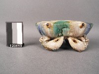 綠釉蟹形水仙盤藏品圖，第1張