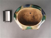 綠釉蟹形水仙盤藏品圖，第5張