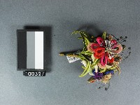 彩繡花髮簪藏品圖，第2張