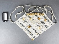 綴珠胸兜藏品圖，第1張