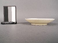 彩繪松鶴紋碟藏品圖，第2張