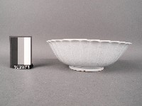 彩繪山水風景紋碗藏品圖，第2張