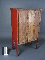 木製碗櫥藏品圖，第2張