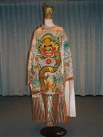 歌仔戲服藏品圖，第1張