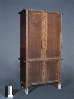 木製大櫥藏品圖，第2張