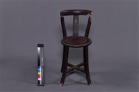 靠背圓椅藏品圖，第2張