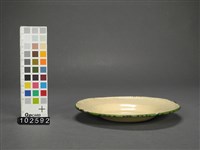 鐵胎琺瑯盤藏品圖，第2張