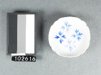 竹葉紋青花碟藏品圖，第1張