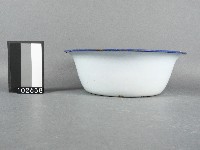 鐵胎琺瑯盆藏品圖，第1張