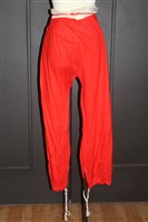 紅褲藏品圖，第1張