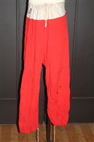 紅褲藏品圖，第1張