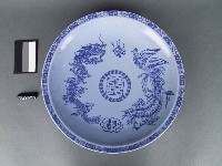 青花龍鳳雙喜紋盤藏品圖，第1張