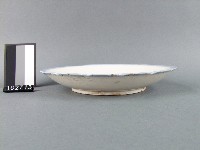 彩繪花卉紋盤藏品圖，第2張
