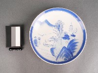 青花山水紋盤藏品圖，第1張