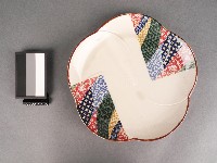 彩繪花卉紋盤藏品圖，第1張