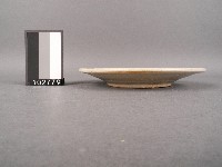 青花桃紅彩花卉紋盤藏品圖，第2張